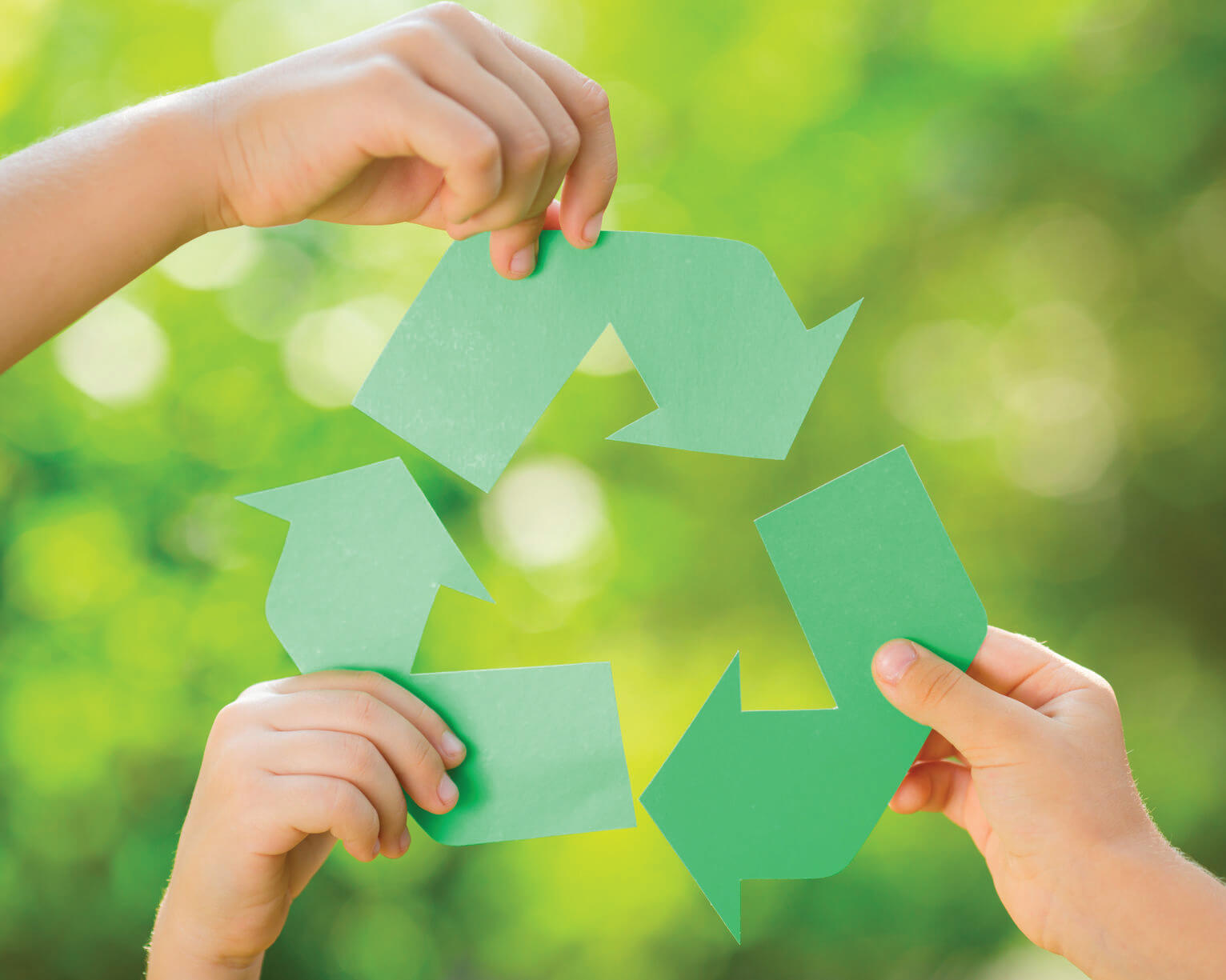 Mednarodna Zero Waste zveza koncept definira kot »etičen, ekonomski, učinkovit in vizionarski cilj.